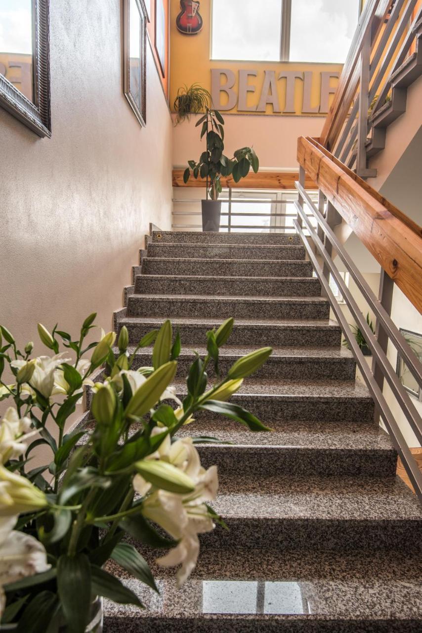 City Hotel B&B, Reception 24 7, 800M Od-From R1, Free Parking بانْشكا بيشتريتْسا المظهر الخارجي الصورة