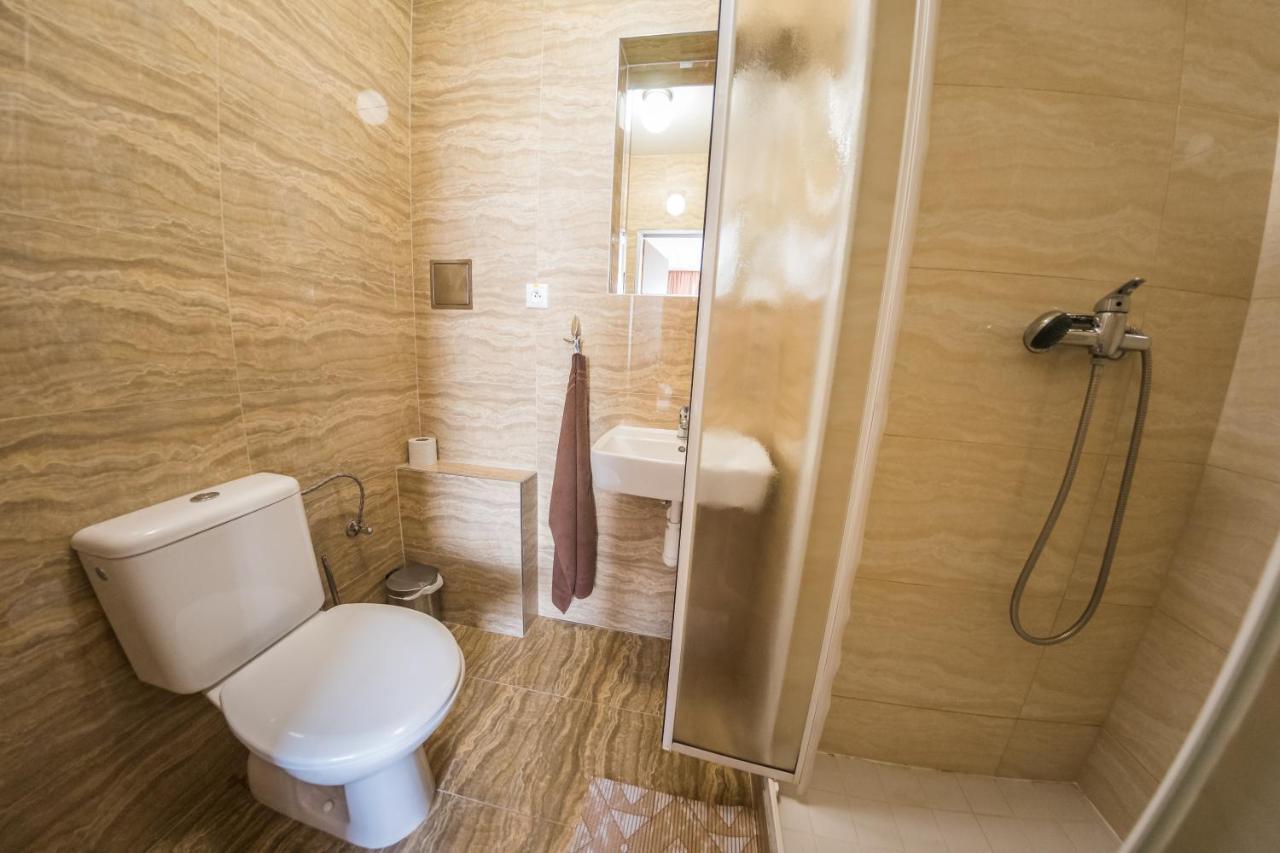 City Hotel B&B, Reception 24 7, 800M Od-From R1, Free Parking بانْشكا بيشتريتْسا المظهر الخارجي الصورة